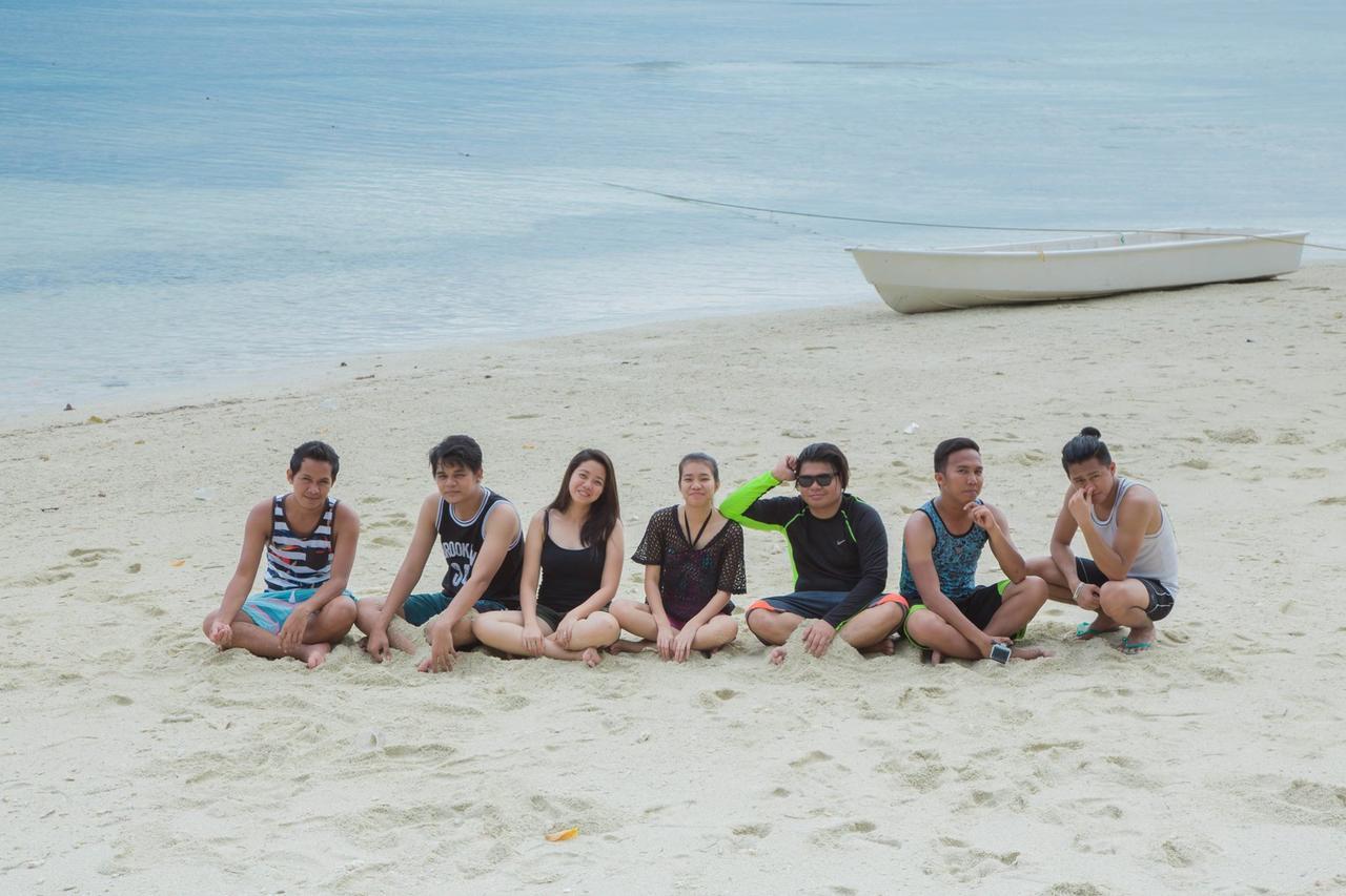 سَمَلْ La Isla Bonita Talikud Island Beach Resort المظهر الخارجي الصورة