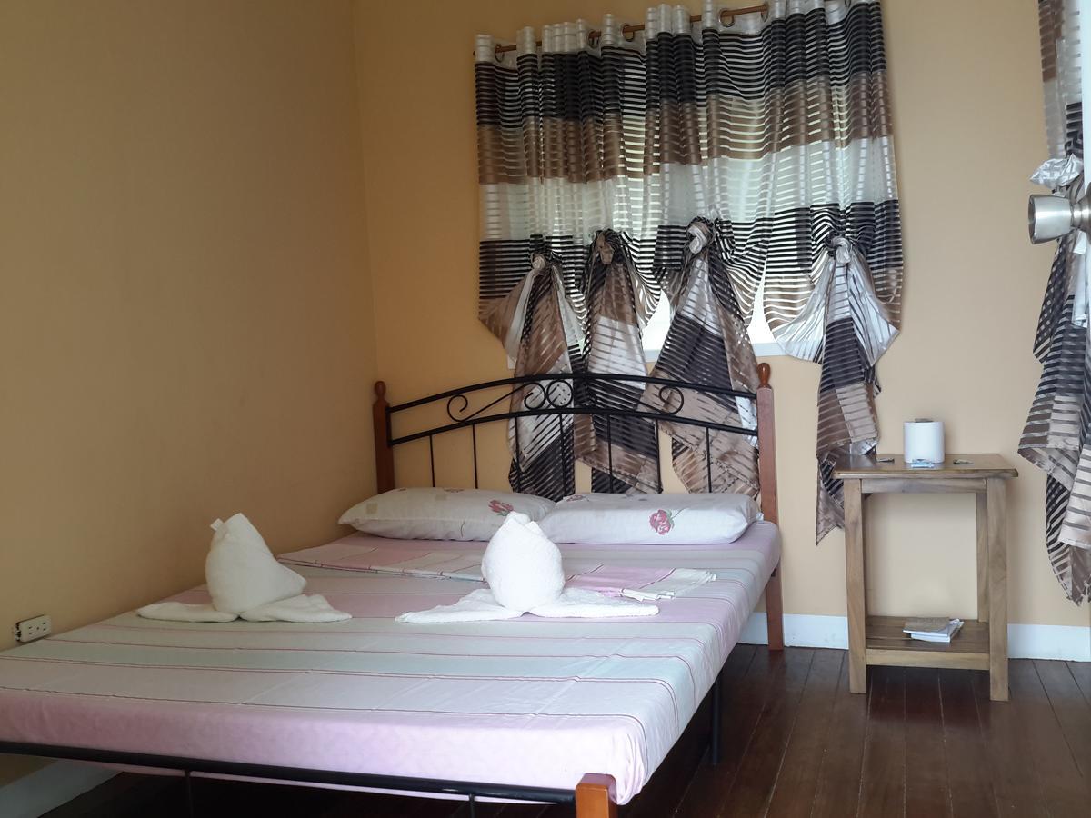 سَمَلْ La Isla Bonita Talikud Island Beach Resort المظهر الخارجي الصورة