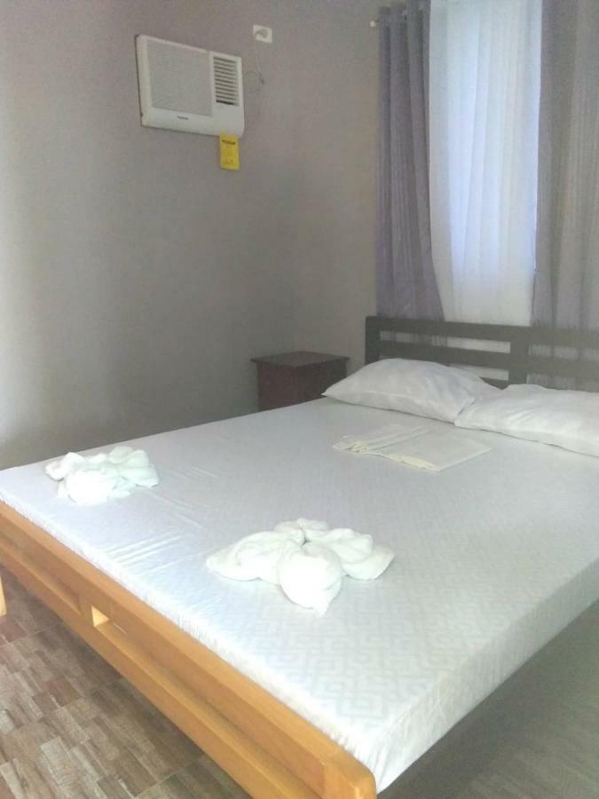 سَمَلْ La Isla Bonita Talikud Island Beach Resort المظهر الخارجي الصورة