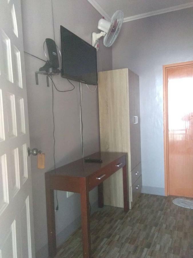 سَمَلْ La Isla Bonita Talikud Island Beach Resort المظهر الخارجي الصورة