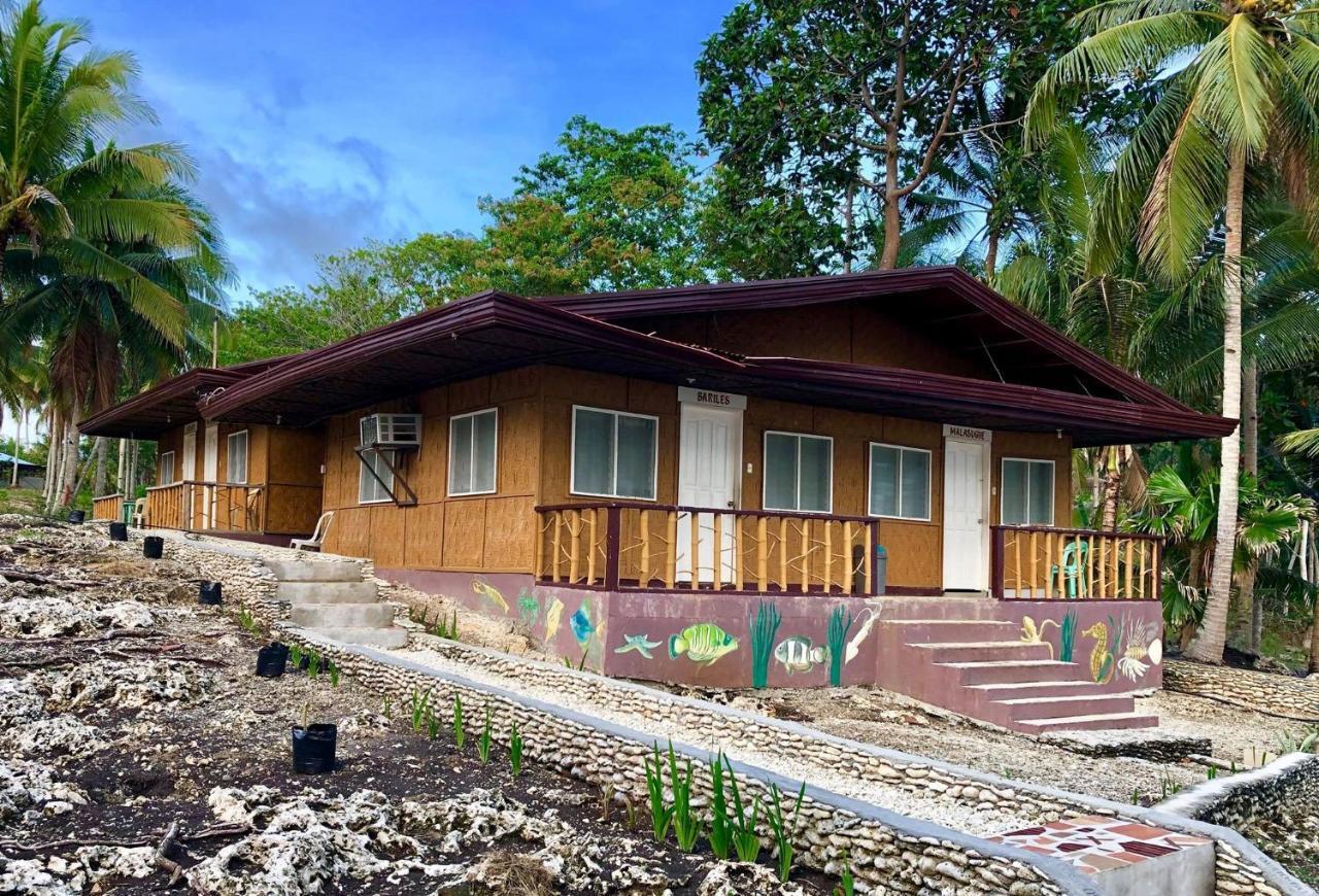 سَمَلْ La Isla Bonita Talikud Island Beach Resort المظهر الخارجي الصورة