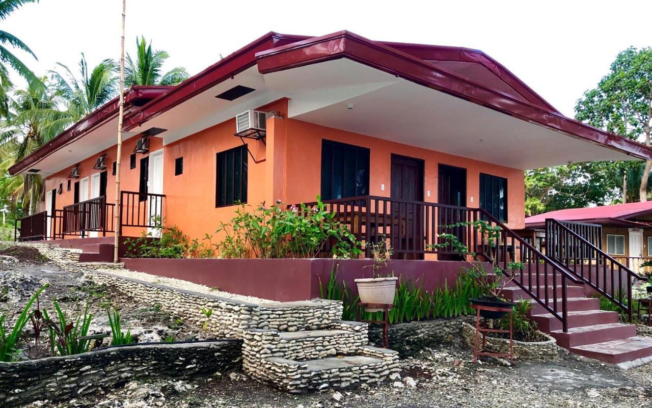سَمَلْ La Isla Bonita Talikud Island Beach Resort المظهر الخارجي الصورة